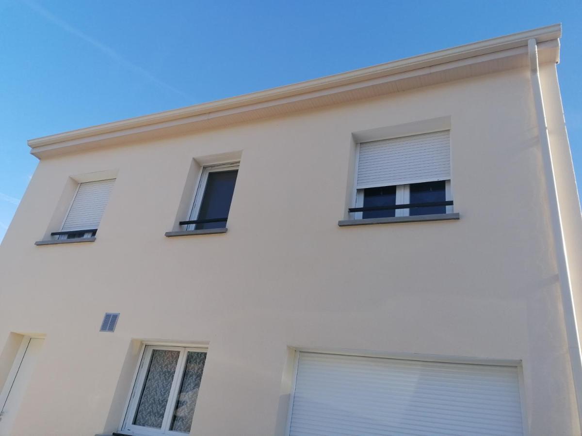 1 Chambre Pour 2 Personnes "Chez L'Habitant" Maison Possede Un Petit Chien Quincy-Voisins Exterior photo